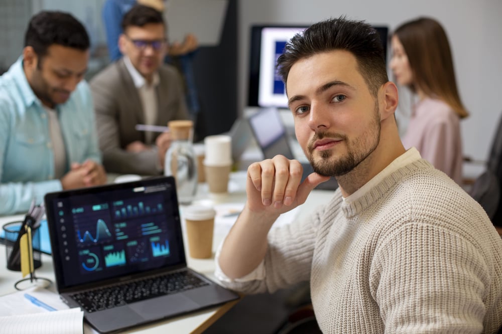 developer working java script js vue angular react node latam